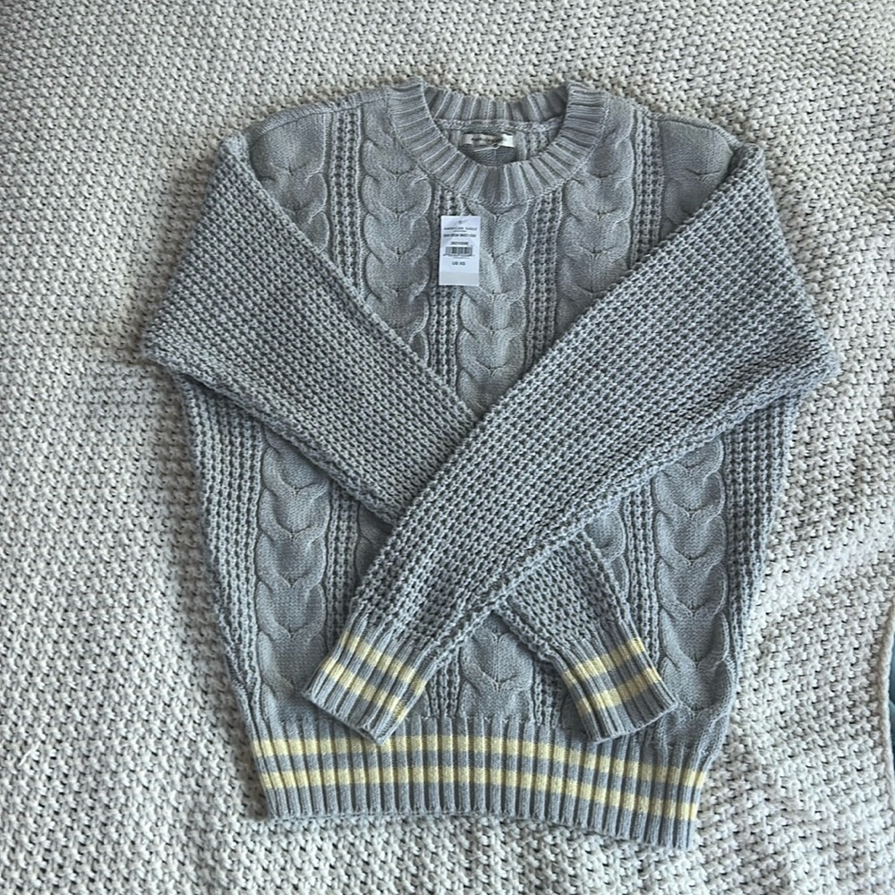 American eagle outfitters sweater